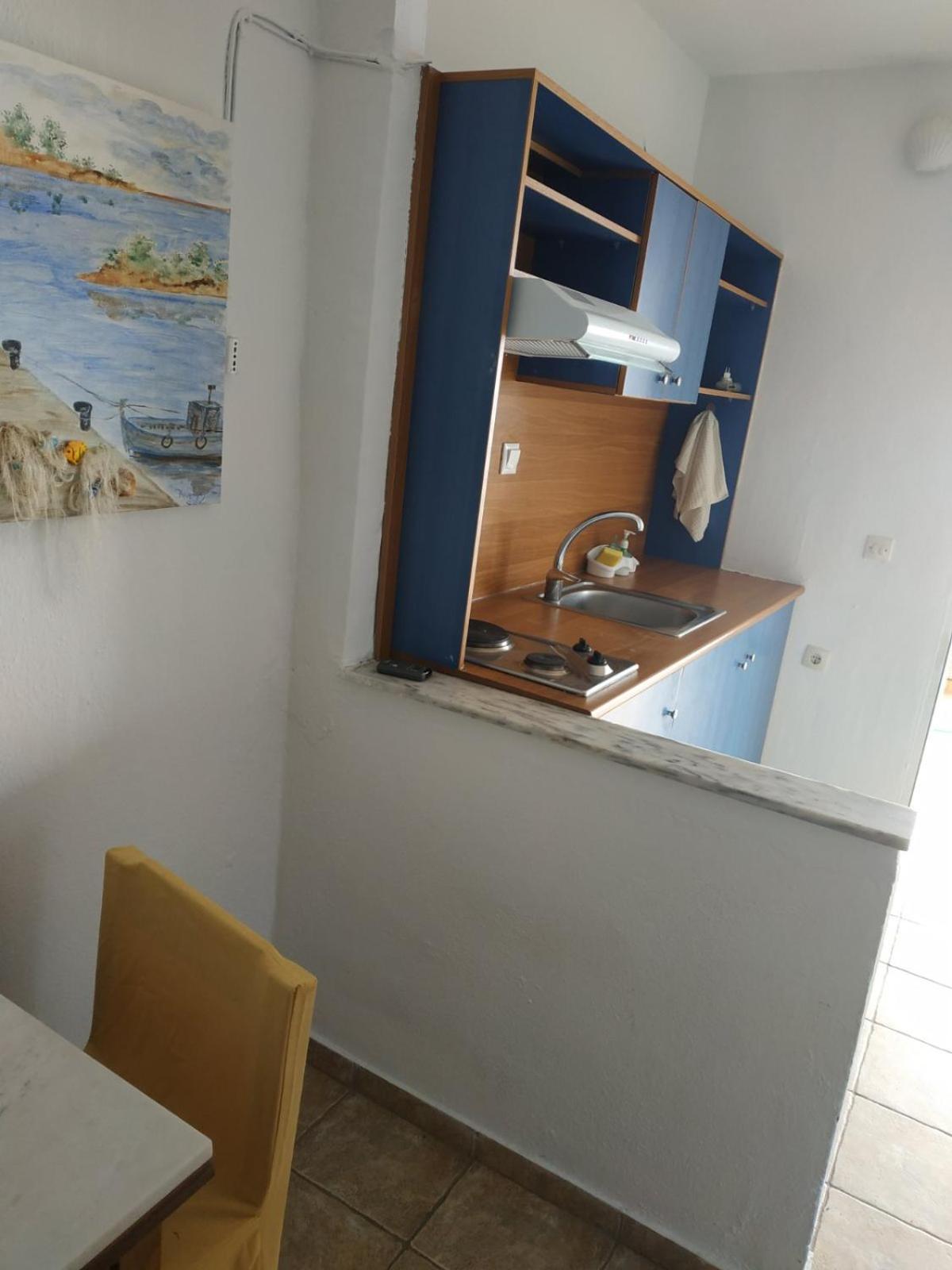 Bambola Apartments Nea Moudhania Rum bild